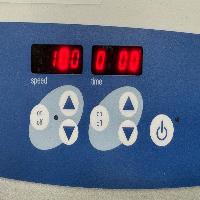 VWR Advanced Dura-Shaker image 2